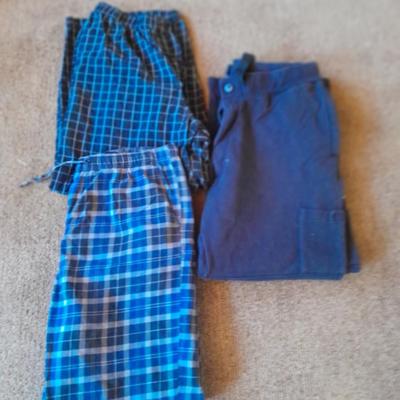 Men's sleepwear / pajama pants and sweats Size Large