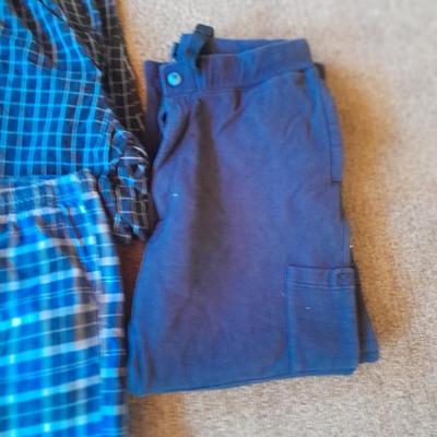 Men's sleepwear / pajama pants and sweats Size Large