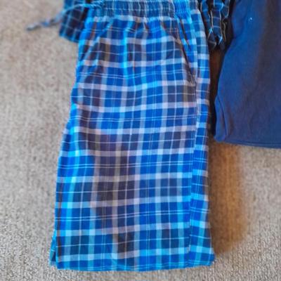 Men's sleepwear / pajama pants and sweats Size Large