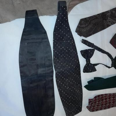 Ferrell reed Norstrom vest with ties