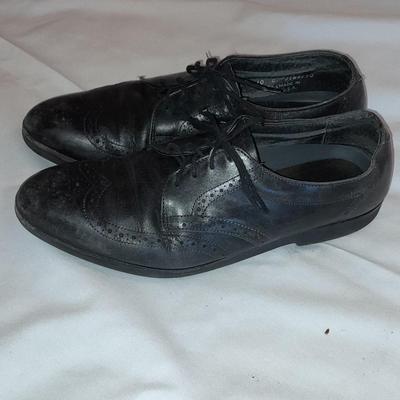 Men's Black dress shoes Size 10