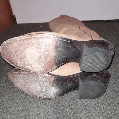 Men's vintage size 9.5 Olathe Boots
