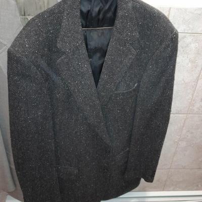 Five suit coats Huntington, 42L, Handwoven Donegal tweed, Joslins and more brands