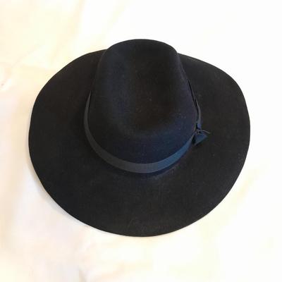 Vintage Cyrus Douglas Beaver hats St. Louis Mo. Size 7 3/8