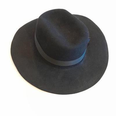 Vintage Cyrus Douglas Beaver hats St. Louis Mo. Size 7 3/8