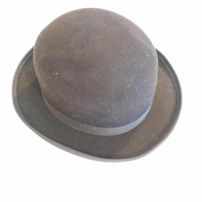 Two hats - Golden gate hat company international collection 7 3/8 -