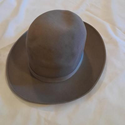 Two hats - Golden gate hat company international collection 7 3/8 -