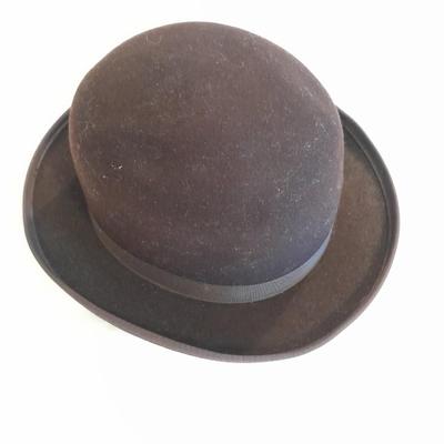 Two hats - Golden gate hat company international collection 7 3/8 -