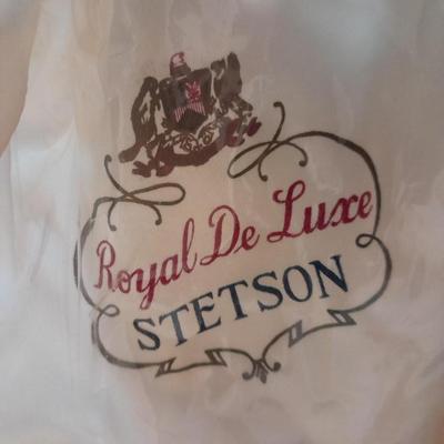 Two vintage hats - Royal De Luxe Stetson "Open road"  7 3/8 - Bee cool