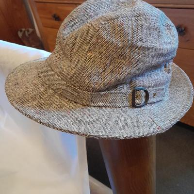 Two vintage hats - Tweed wool fedora style - Donegal handwoven Weaver Sherlock Holmes Style Ear Flaps / Double bill hat / English Style...