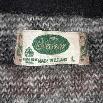 Icewear pure Hew Wool zip up jacket Large with 100% pure Wool scarf Millars Made in Ireland