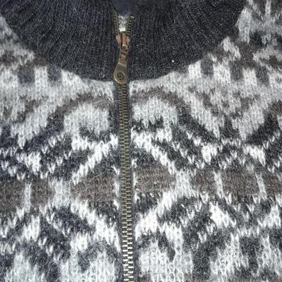 Icewear pure Hew Wool zip up jacket Large with 100% pure Wool scarf Millars Made in Ireland