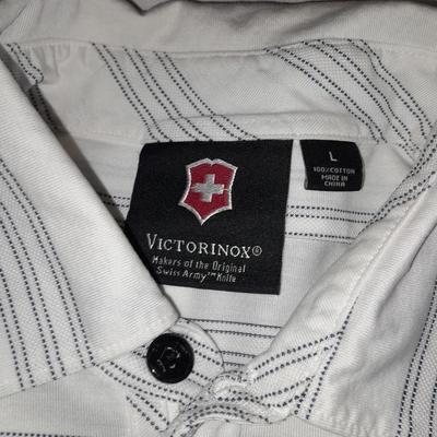 Six mens tops - two Under armor heatgear- Copper fit - LL Bean - Victorinox Most size Large