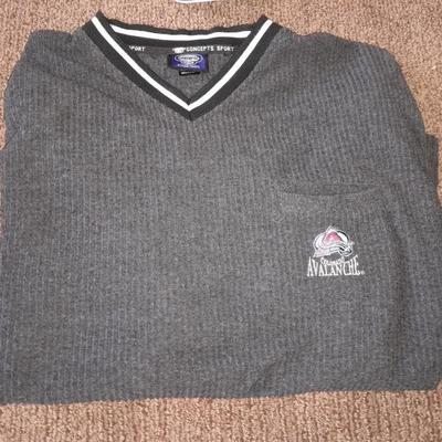 Colorado Avalanche Cap and Concepts sport sweater