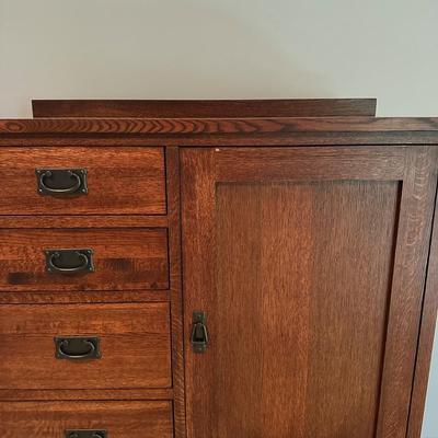 Mission Style Door Chest (MBR-KL)