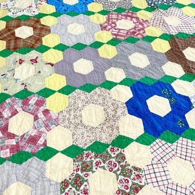 Granny's Homemade Hexagon Quilt ~ *Read Details