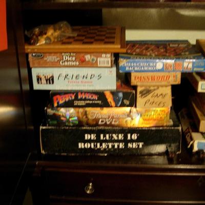 Monopoly Chair with Board games lot