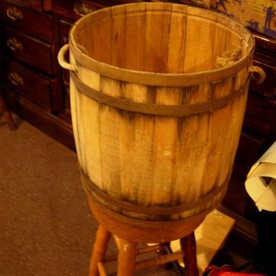 C.F. Martin & Co prop display Barrel