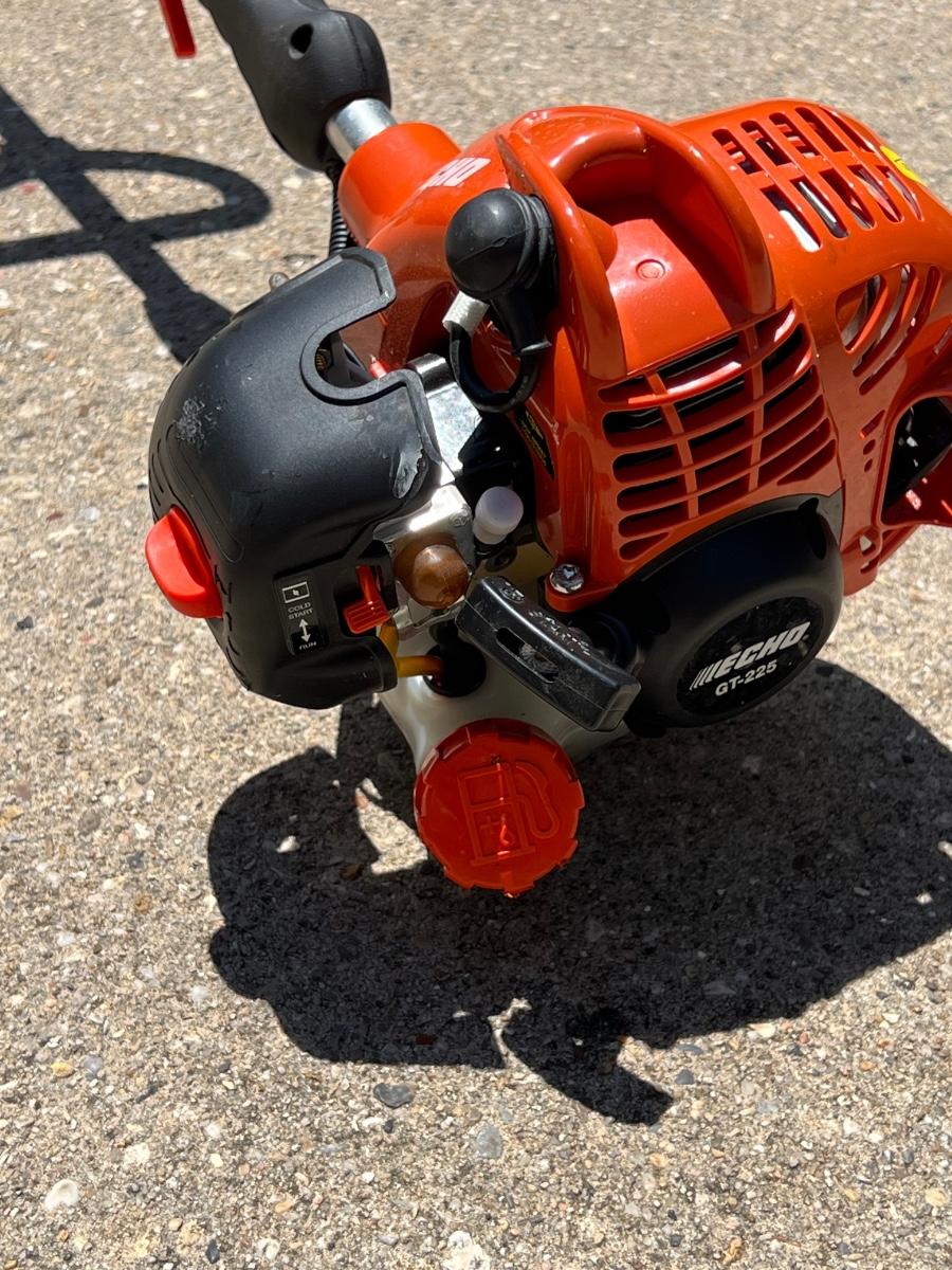 ECHO GT225 Gas Weed Eater