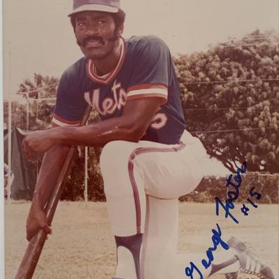 Baseball star George Foster signed photo