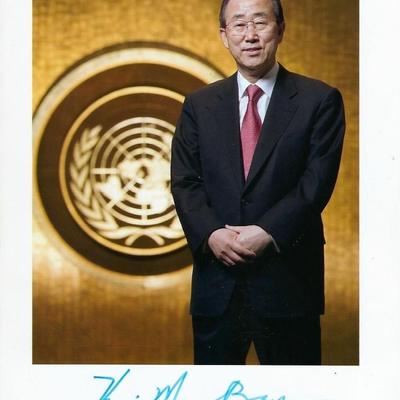 Ban Ki-moon signed photo