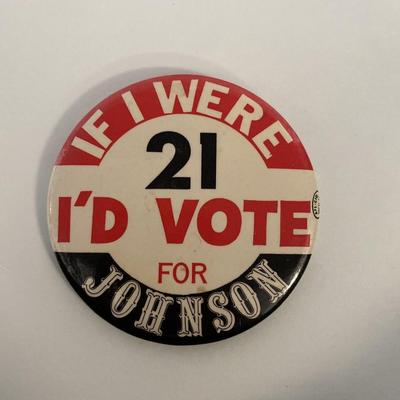 Lyndon B. Johnson presidential campaign button 