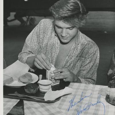 Elvis Presley signed photo