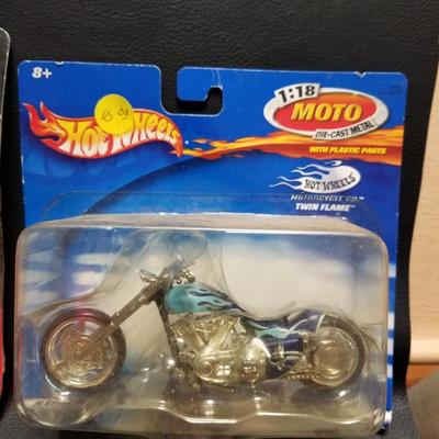 3 Cars