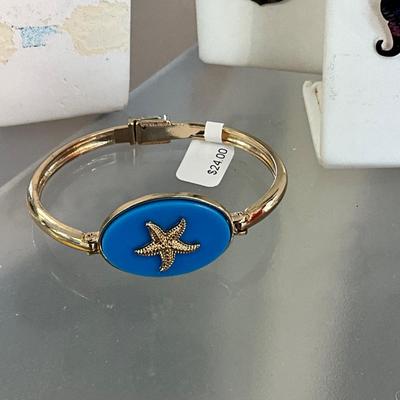 405 Mermaid Jewelry Lot