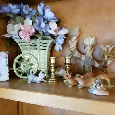 Figurines