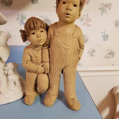 Figurines