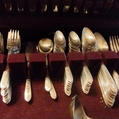 Flatware Set