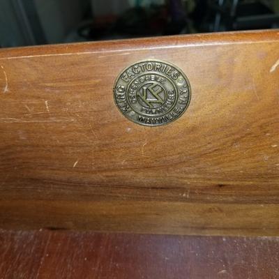 Dresser