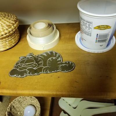 Shelf Contents
