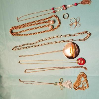 Gold Toned Necklaces