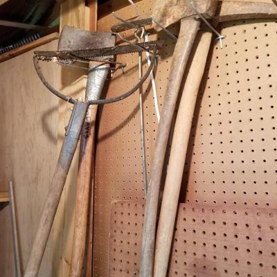 Garden Axes