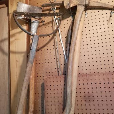 Garden Axes