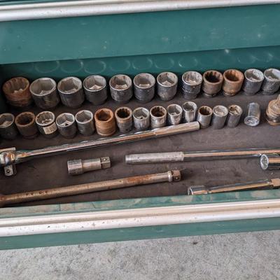 Lot of Sockets and Long Ratchets