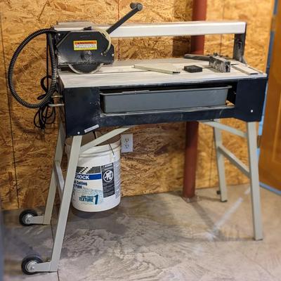 Chicago Electric 1 1/2 hp Bridge Tile Saw