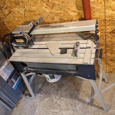 Chicago Electric 1 1/2 hp Bridge Tile Saw