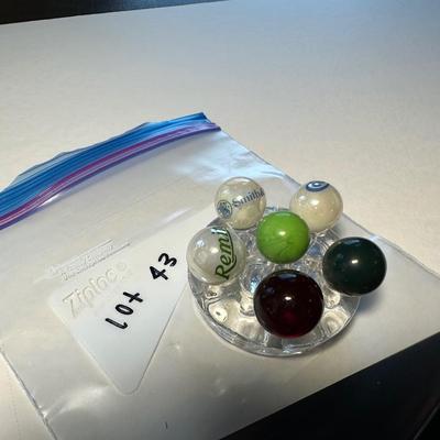 Lot of 6 Marbles