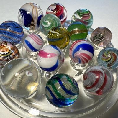 Lot of 16 Marbles
