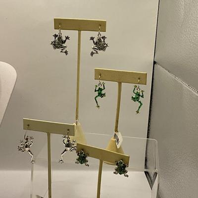 419 Large Silver tone and Enamel Frog Jewelry Lot