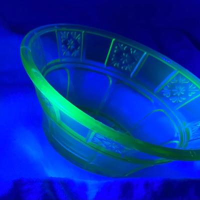 Doric Green Uranium Glass Berry Bowl