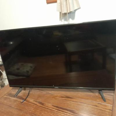 VIZIO D-Seriesâ„¢ 40â€ Class (39.5" Diag.) LED Smart TV | D40f-G9 Television TV