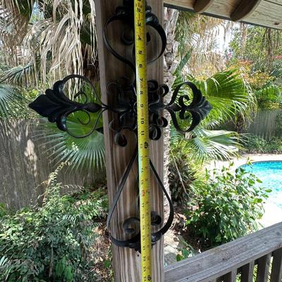 (2) Metal Outdoor/Indoor Wall Decor