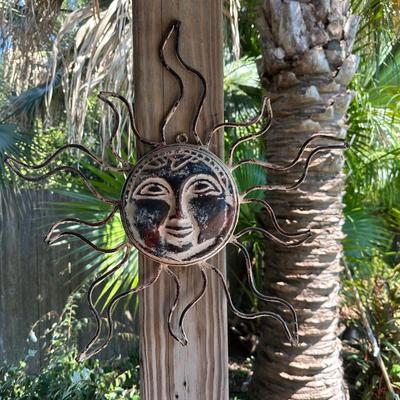 (2) Metal Outdoor/Indoor Wall Decor