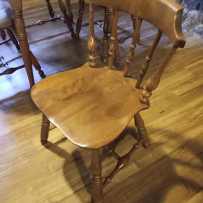 Sprague Carleton Solid Rock Maple Dining room drop leaf table with chairs