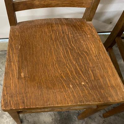 6 Vintage Chairs