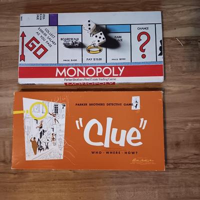 Parker Brothers board games Vintage ORANGE 1956 BOX CLUE COMPLETE with Monopoly game